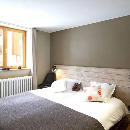 Chalet Chalet Le Cabri 12p